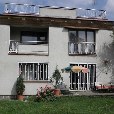 Pension Arcadia Прага Номер фото
